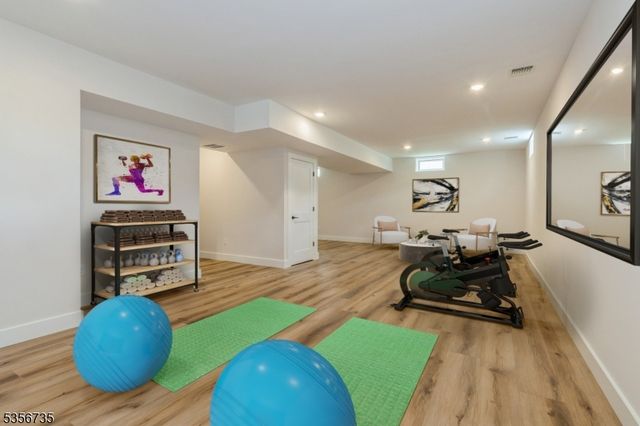 43 Roseland Ave, Warren Twp., NJ 07059