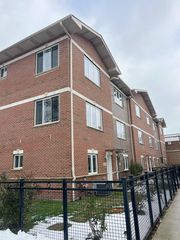 3527 S Parnell Avenue A, Chicago, IL 60609