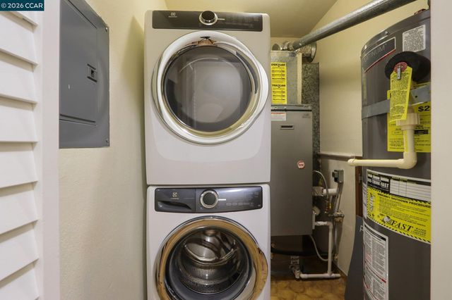 911 Dewing Ave, Lafayette, CA 94549