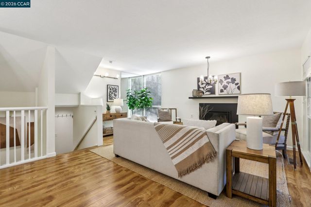 911 Dewing Ave, Lafayette, CA 94549