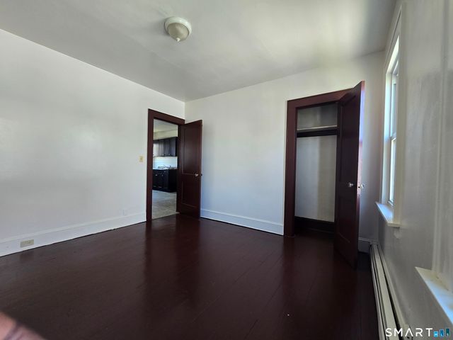 125 Hollister Avenue, Bridgeport, CT 06607