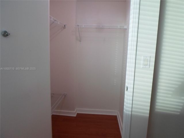 9066 SW 73rd Ct 1910, Miami, FL 33156