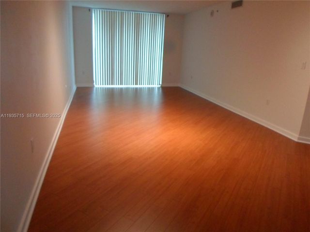 9066 SW 73rd Ct 1910, Miami, FL 33156