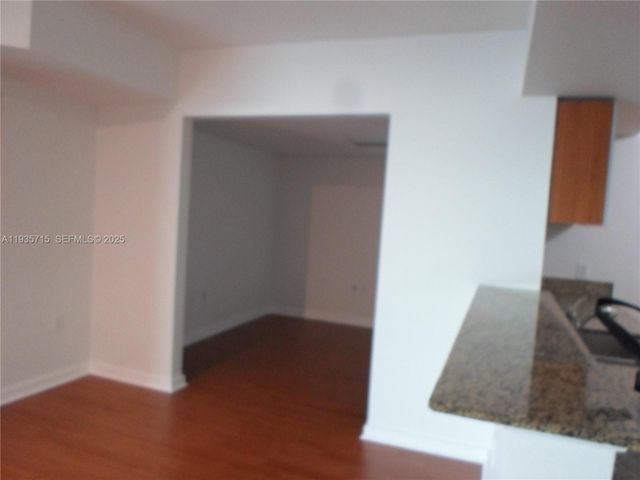 9066 SW 73rd Ct 1910, Miami, FL 33156