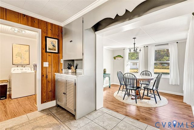 700 W Riverside Dr, Lanexa, VA 23089