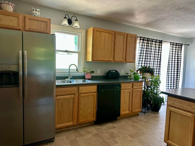 85 Peggy Avenue, Mammoth Spring, AR 72554