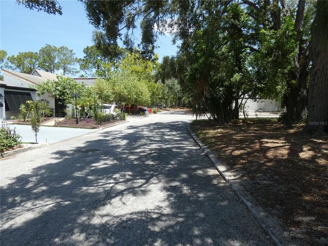 12409 MERRY LANE, Hudson, FL 34667