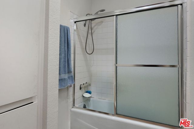 4949 Genesta Avenue 111, Los Angeles, CA 91316
