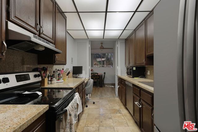 4949 Genesta Avenue 111, Los Angeles, CA 91316