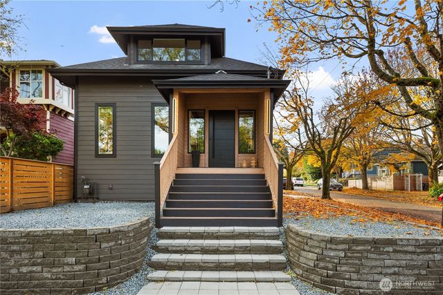 829 27th Avenue, Seattle, WA 98122