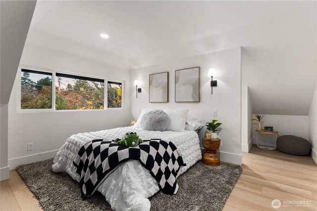 829 27th Avenue, Seattle, WA 98122