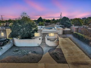 2430 Palomas Drive NE, Albuquerque, NM 87110