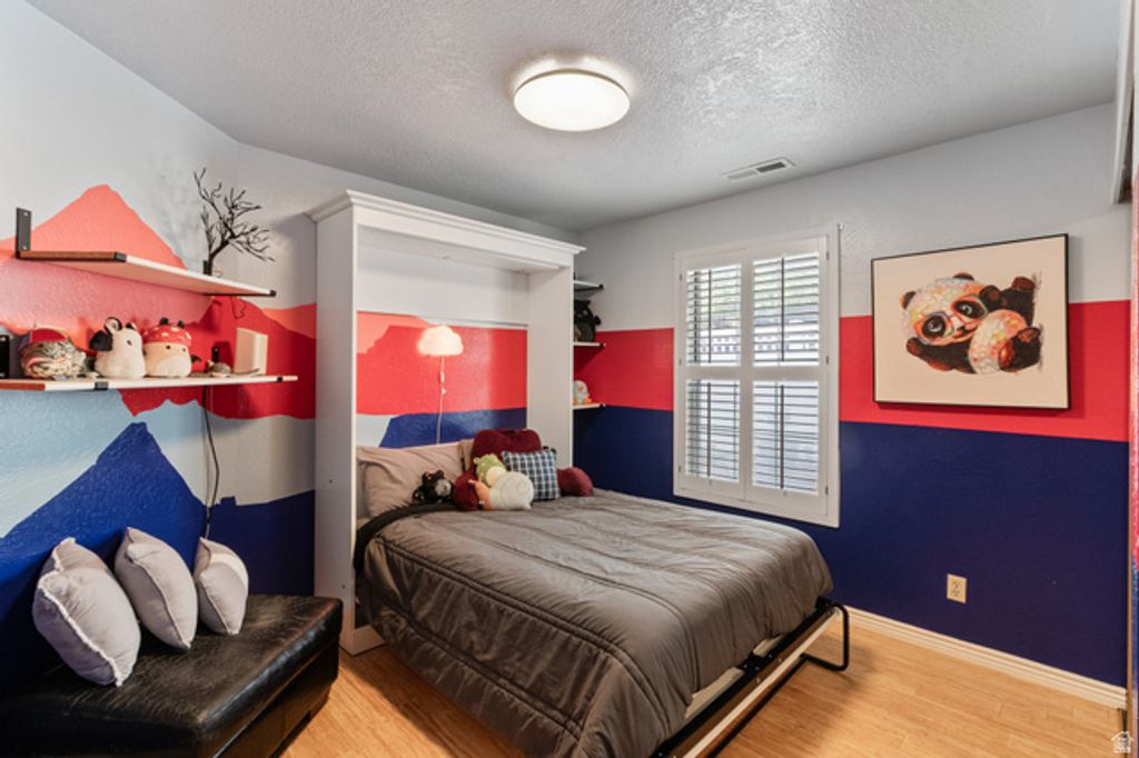 Image 14 of property listing at 1498 E FOXBORO DR #1, Salt Lake City, UT 84106