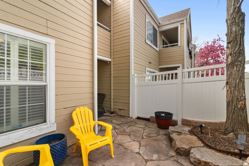 Image 20 of property listing at 1498 E FOXBORO DR #1, Salt Lake City, UT 84106