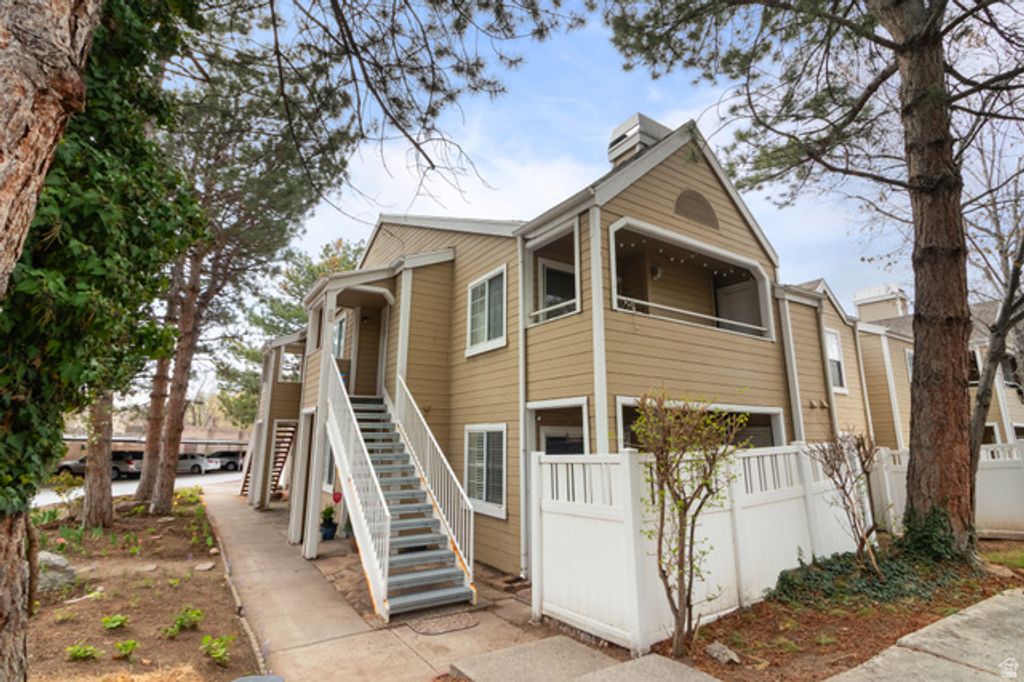 Image 22 of property listing at 1498 E FOXBORO DR #1, Salt Lake City, UT 84106