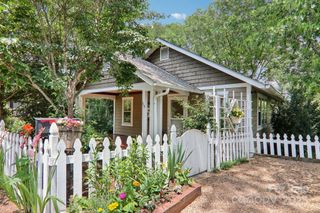 39 Short Street, Asheville, NC 28801