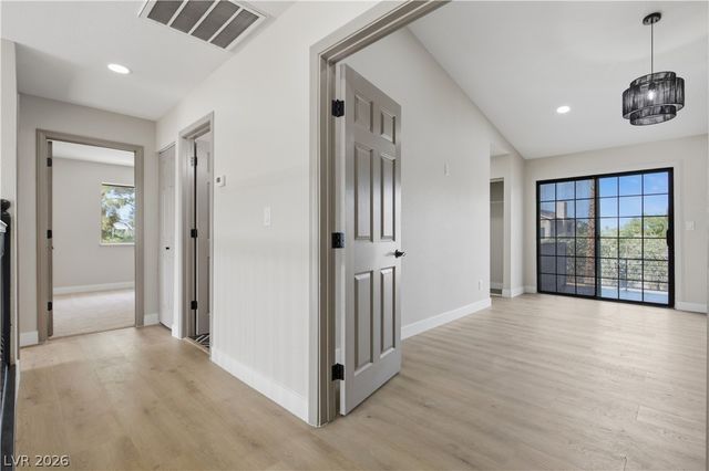 2908 North Jones Boulevard, Las Vegas, NV 89108