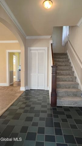 25 24th Street, Troy, NY 12180