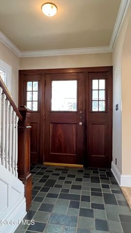 25 24th Street, Troy, NY 12180