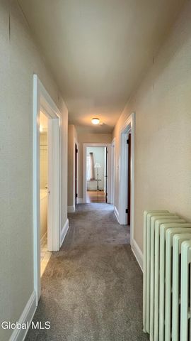 25 24th Street, Troy, NY 12180