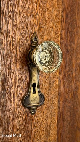 25 24th Street, Troy, NY 12180