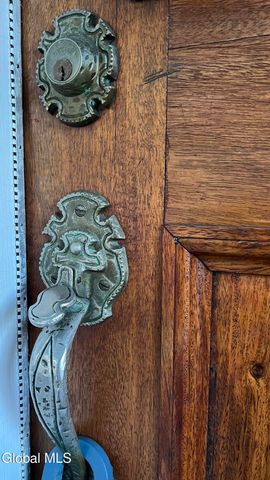 25 24th Street, Troy, NY 12180