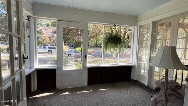 25 24th Street, Troy, NY 12180