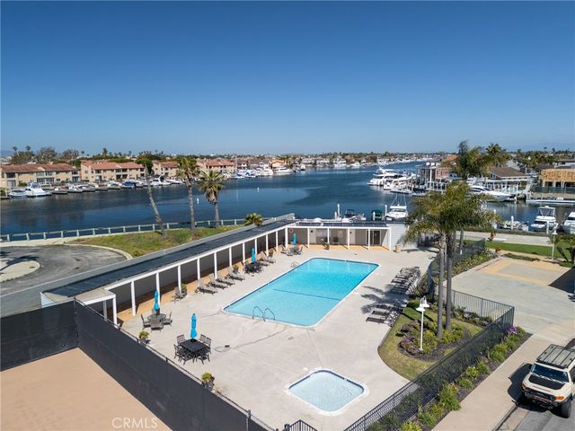 4021 Aladdin Drive, Huntington Beach, CA 92649