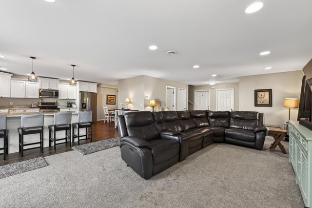 1287 4th Street NW, West Fargo, ND 58078