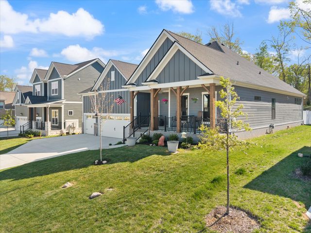 7231 Richvale Dr, Fairview, TN 37062