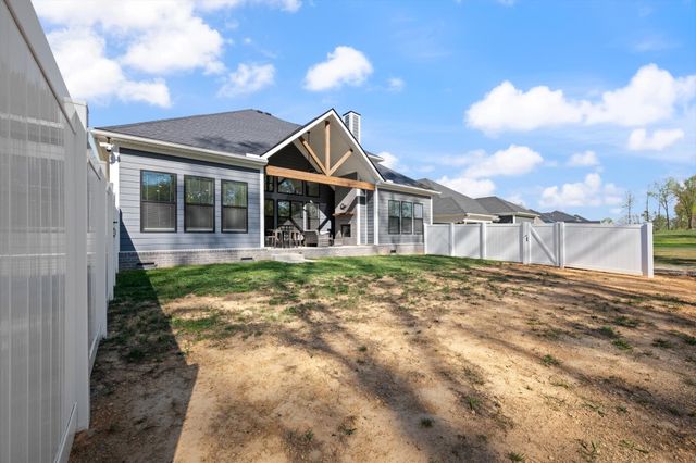 7231 Richvale Dr, Fairview, TN 37062