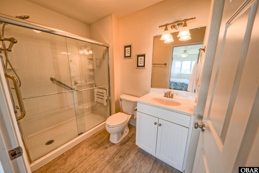 Image 16 of property listing at 24250 Resort Rodanthe Dr # 13A, Rodanthe, NC 27968