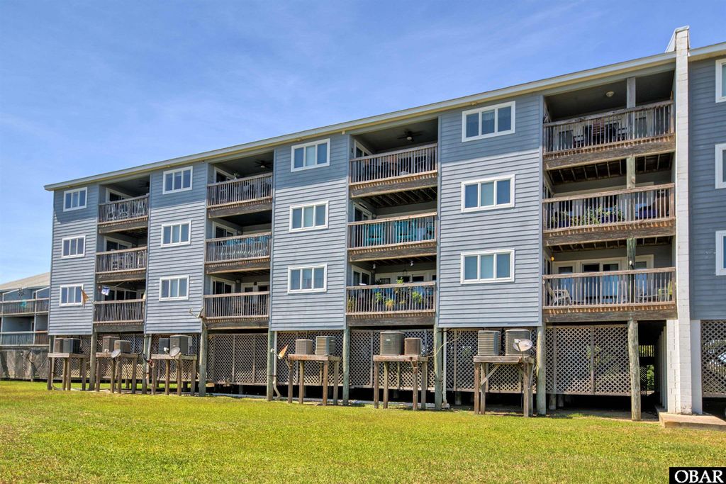 Image 25 of property listing at 24250 Resort Rodanthe Dr # 13A, Rodanthe, NC 27968