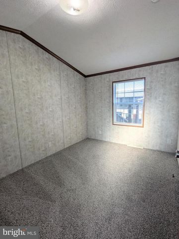 107 TRAILWAY RD, Middle River, MD 21220