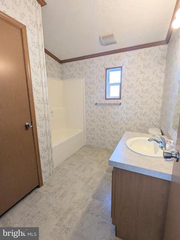 107 TRAILWAY RD, Middle River, MD 21220