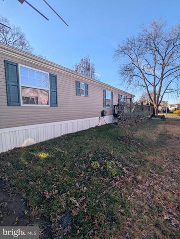 107 TRAILWAY RD, Middle River, MD 21220