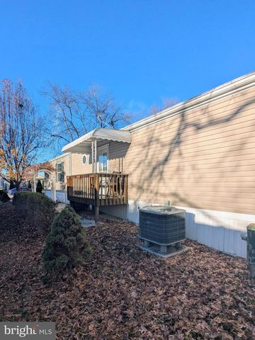 107 TRAILWAY RD, Middle River, MD 21220