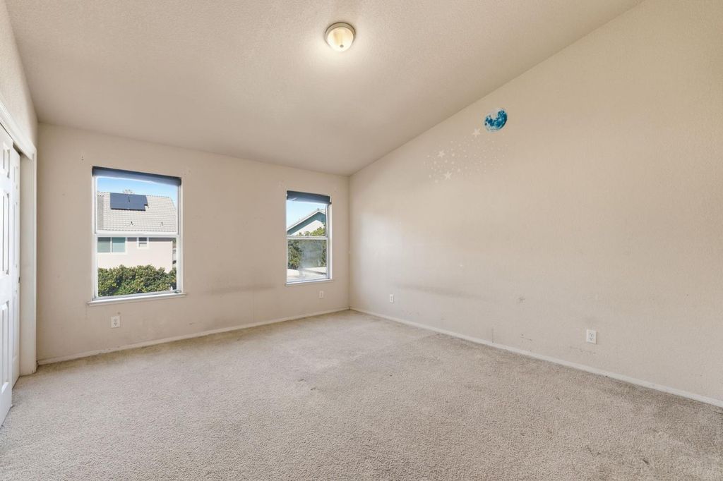 Image 22 of property listing at 2670 Bliss Avenue, Clovis, CA 93611
