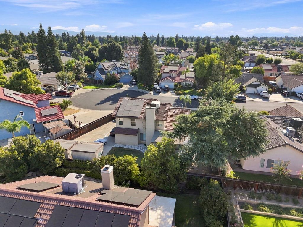 Image 38 of property listing at 2670 Bliss Avenue, Clovis, CA 93611