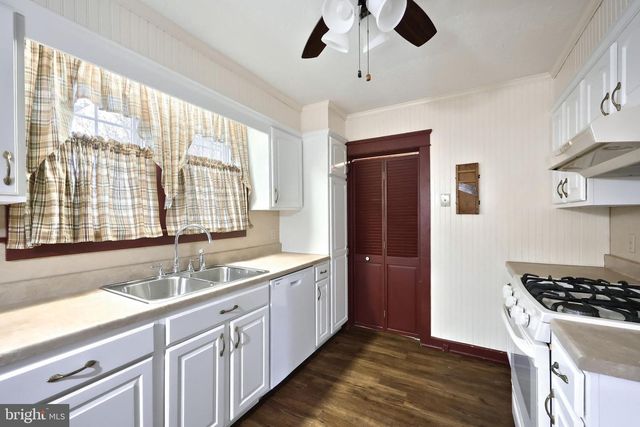 99 5TH ST, Hanover, PA 17331