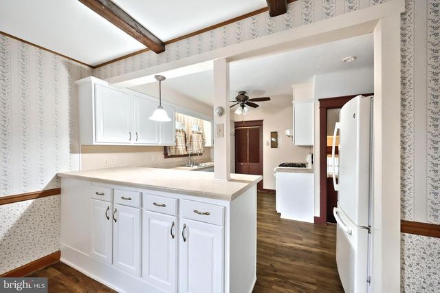 99 5TH ST, Hanover, PA 17331