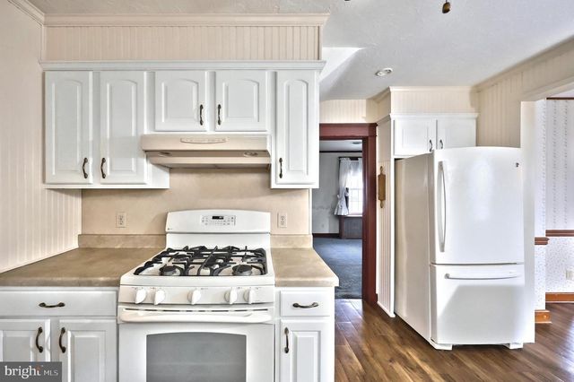 99 5TH ST, Hanover, PA 17331