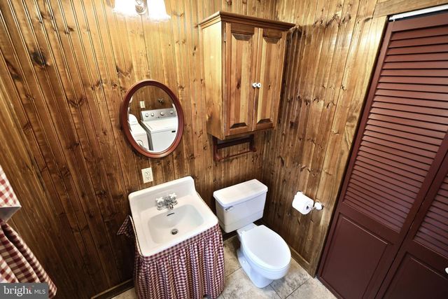 99 5TH ST, Hanover, PA 17331