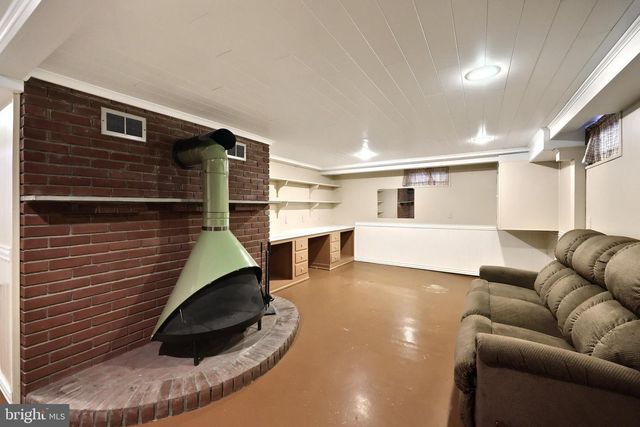 99 5TH ST, Hanover, PA 17331