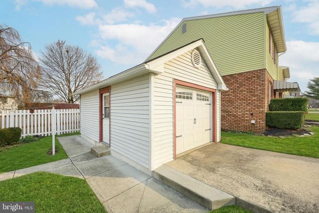 99 5TH ST, Hanover, PA 17331