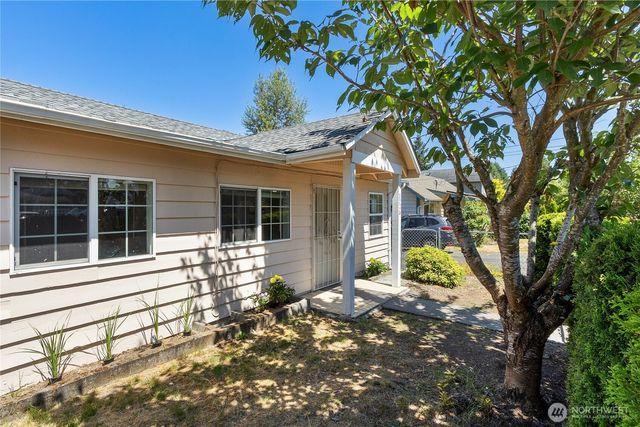 8528 S 121st Street, Seattle, WA 98178