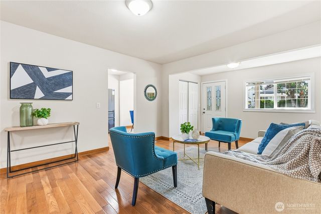 8528 S 121st Street, Seattle, WA 98178