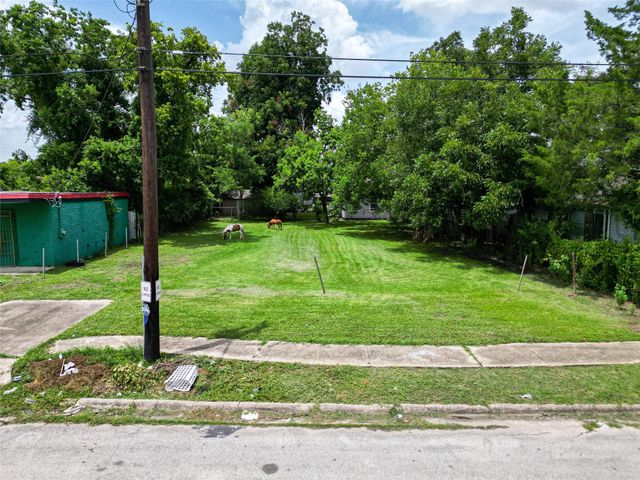 5507 Perkins Street, Houston, TX 77020