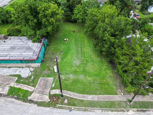 5507 Perkins Street, Houston, TX 77020