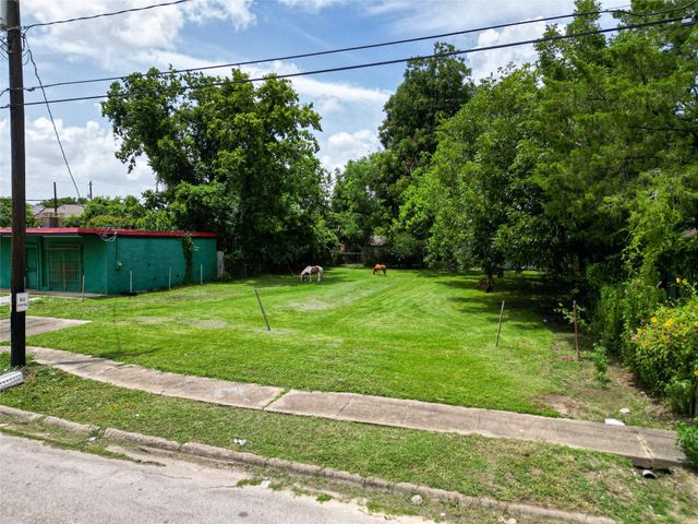 5507 Perkins Street, Houston, TX 77020